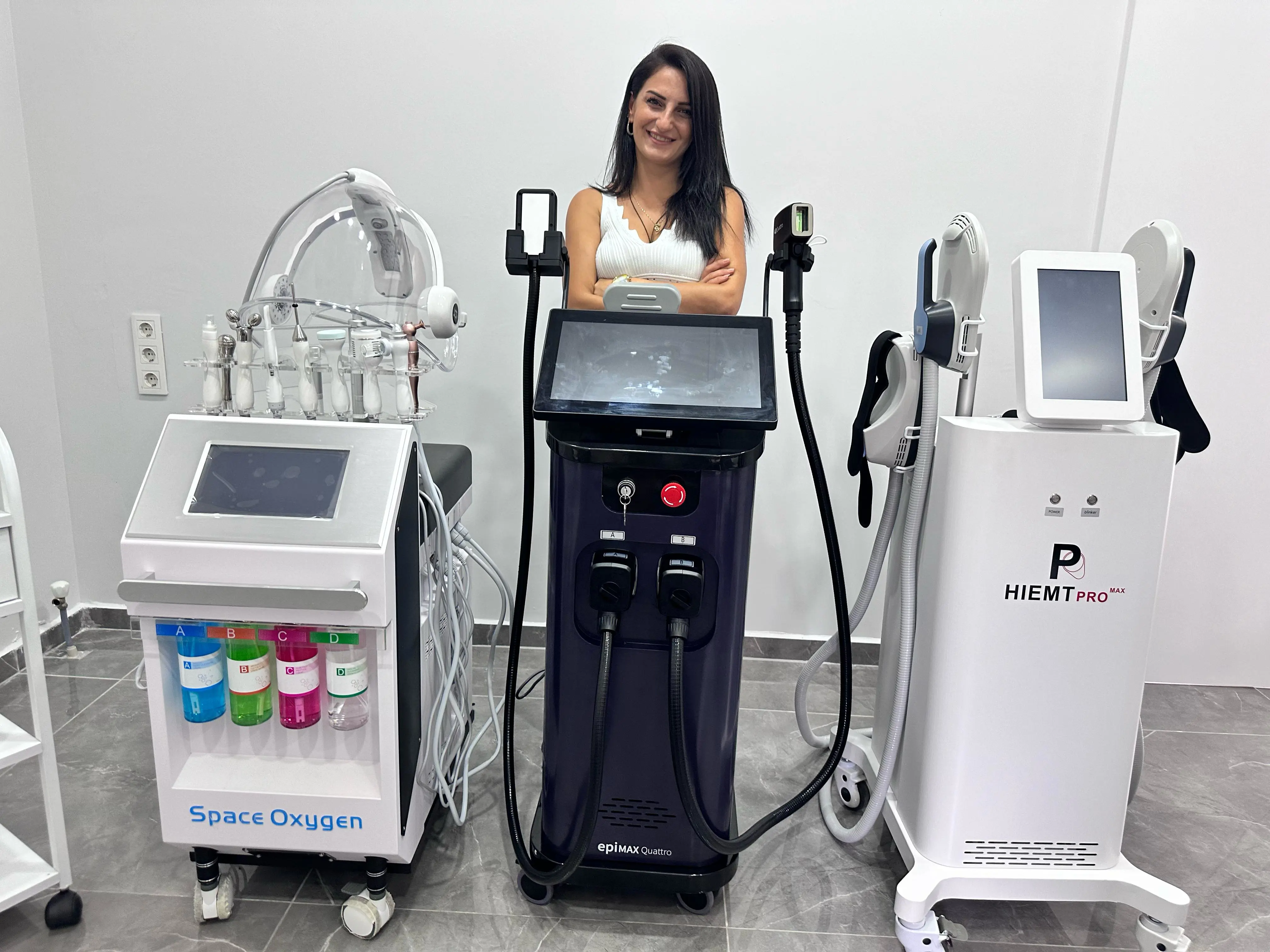 Womart Hair - Make Up Artist - Kadın Kuaförü galeri 1