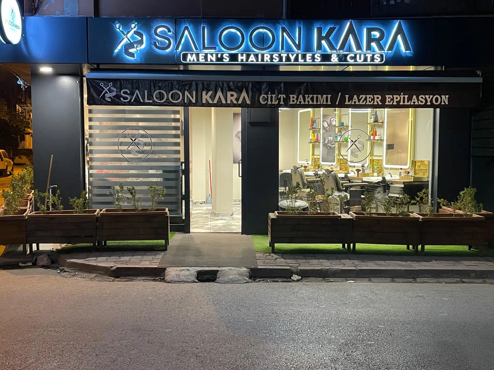 SALOONKARA galeri 1