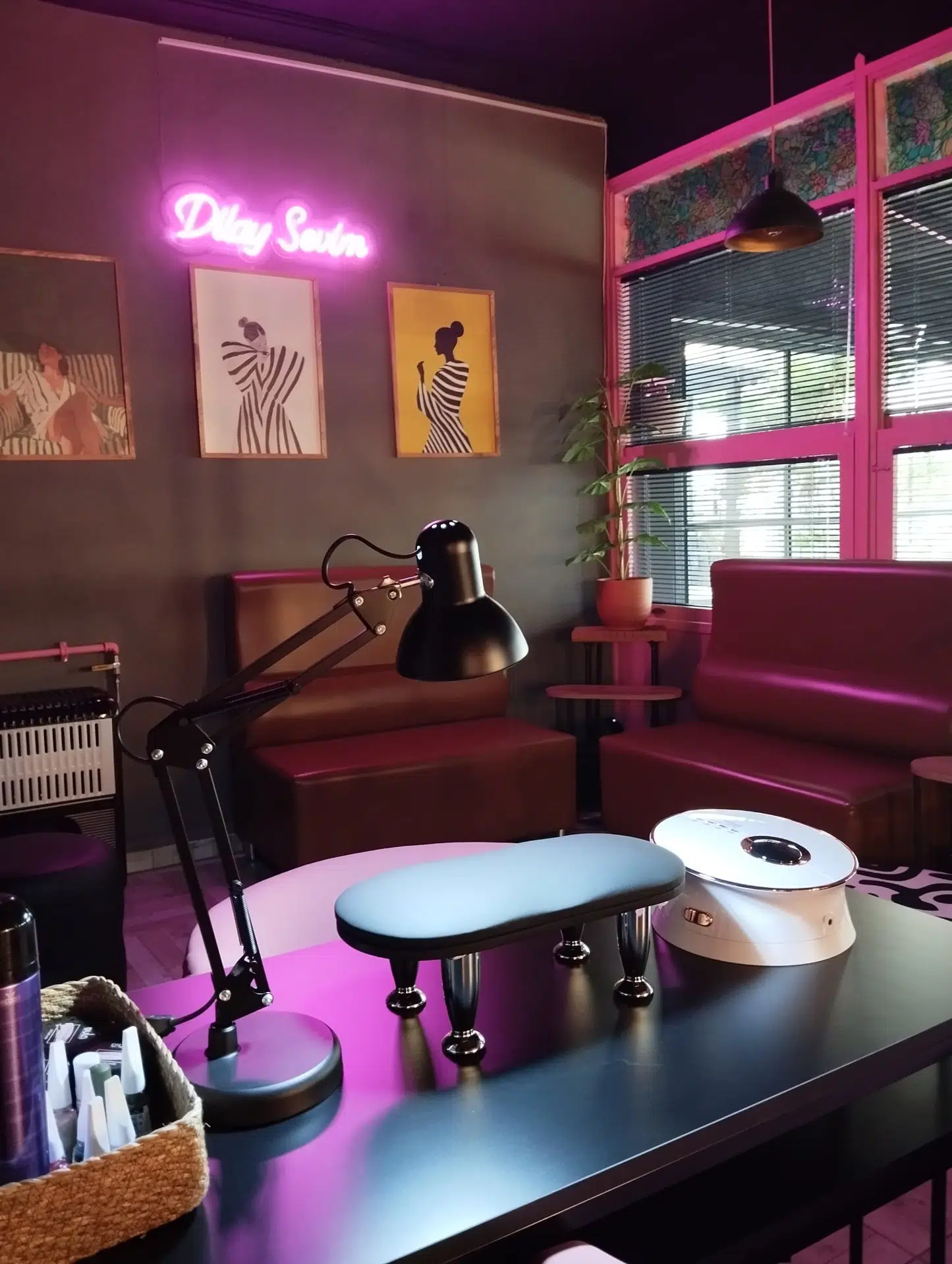 DİLAY SEVİM MAKYAJ VE SAÇ STÜDYOSU galeri 5